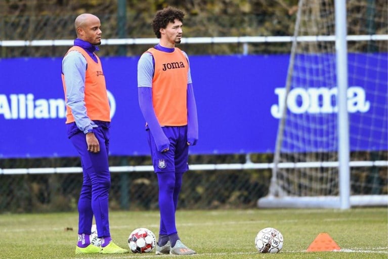 Goed nieuws voor Anderlecht: Vincent Kompany traint opnieuw met de groep (en hij is niet alleen)