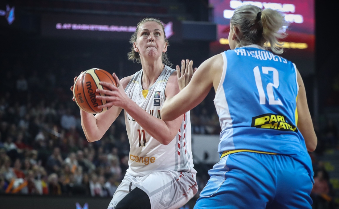 Emma Meesseman lijdt eerste nederlaag met Ekaterinenburg in Euroleague basket 
