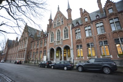 Te Duur Te Weinig Uitstraling Verhuizen Stadsdiensten Stra Brugge Het Nieuwsblad Mobile