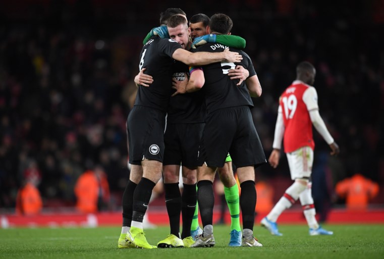 Arsenal blijft op de dool: Brighton verpest debuut van nieuwe coach Freddie Ljungberg