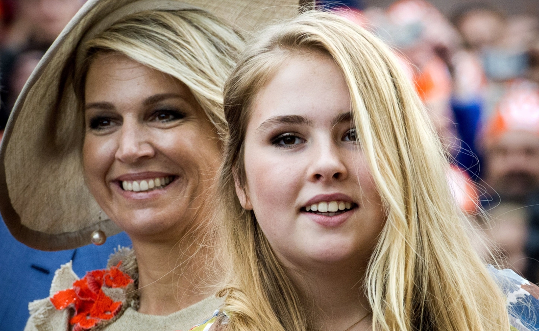 Prinses Amalia Wordt 16: “Zij Past Goed Bij Nederland, Elisabeth Bij ...