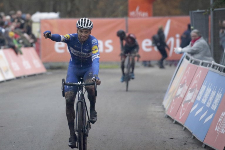 Zdenek Stybar geniet met volle teugen van comeback in Essen: “Het leek alsof ik voor de zege streed”