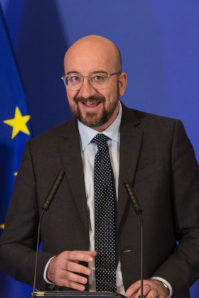 Hoe een ogenschijnlijk onschuldig pact één jaar geleden tot de val van regering-Michel leidde