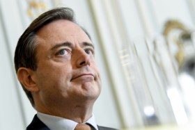 Een verloren jaar: wachten op een regering, met nefaste gevolgen voor de staatsfinanciën