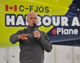 Canadese luchtvaartmaatschappij maakt eerste commerciële vlucht met een elektrisch vliegtuig