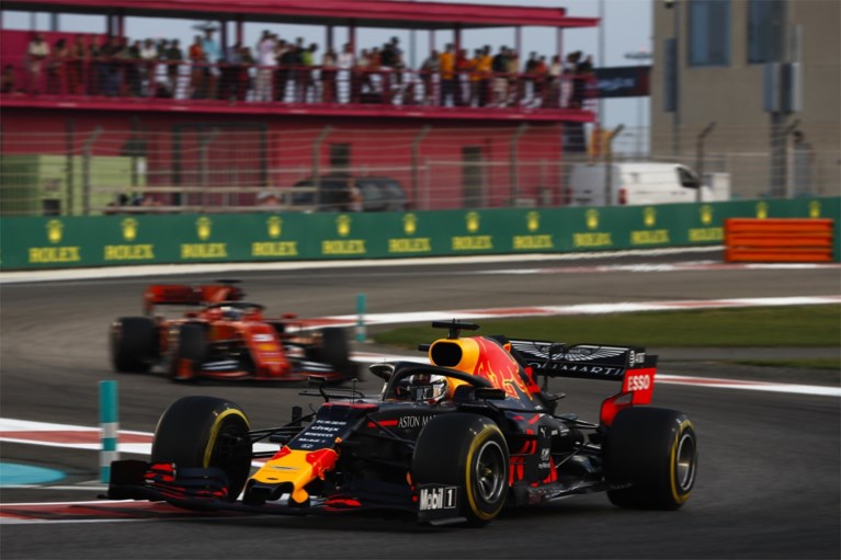 Ferrari-baas snoeihard voor Max Verstappen: “Wie ons beschuldigt van valsspelen, moet niet hopen om bij ons te rijden”
