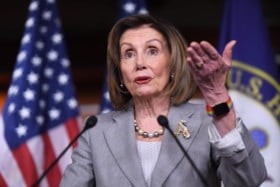 President Trump haalt in brief zwaar uit naar Huis-voorzitter Nancy Pelosi