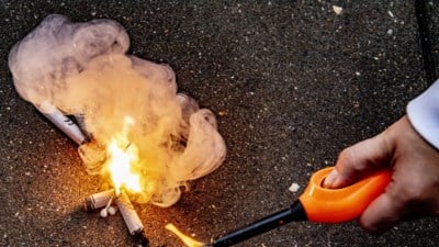 Antwerpse Politie Gaat Extra Streng Optreden Tegen Vuurwerk Antwerpen Het Nieuwsblad Mobile