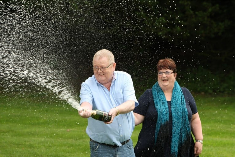 Acht jaar nadat hij een van grootste bedragen ooit won, is Euromillions-winnaar Colin Weir overleden
