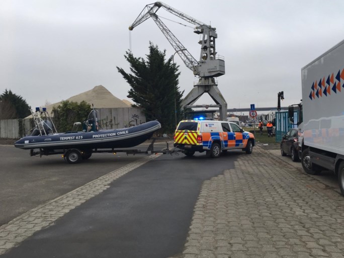 Wie zag Frederik? Jongeman (21) uit Vilvoorde vermist na nieuwjaarsfeestje, zoekactie vrijdag voortgezet: “We moeten noodgedwongen meer en meer naar het kanaal kijken”