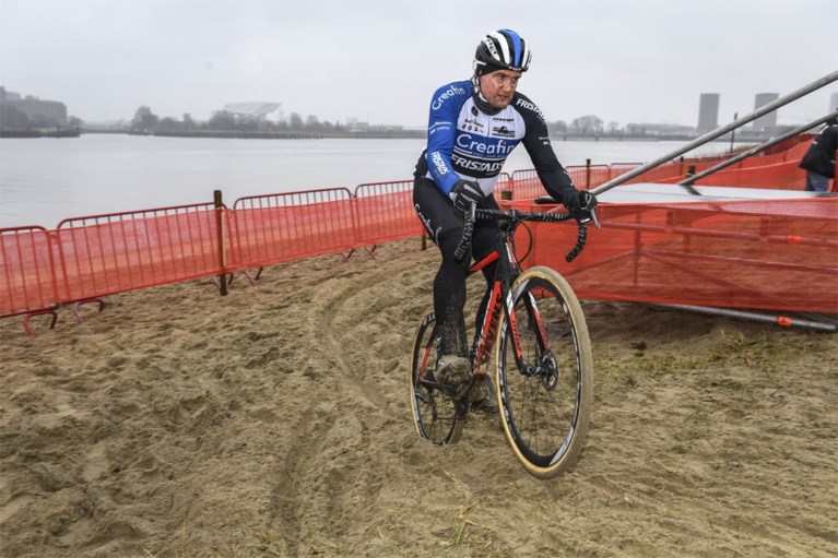 Eerste renners verkennen het parcours van het BK veldrijden: “Veel lastiger dan de Scheldecross”