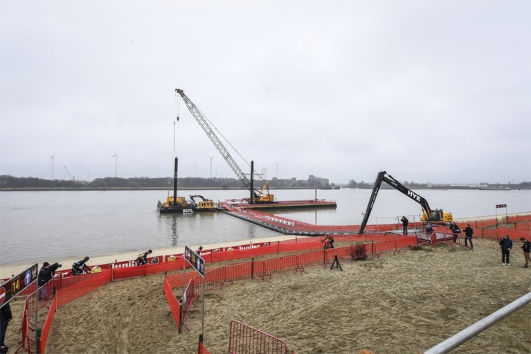 Eerste renners verkennen het parcours van het BK veldrijden: “Veel lastiger dan de Scheldecross”