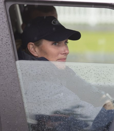 ROYALS. Nieuwe foto van Kate Middleton vrijgegeven en een royal met rijverbod