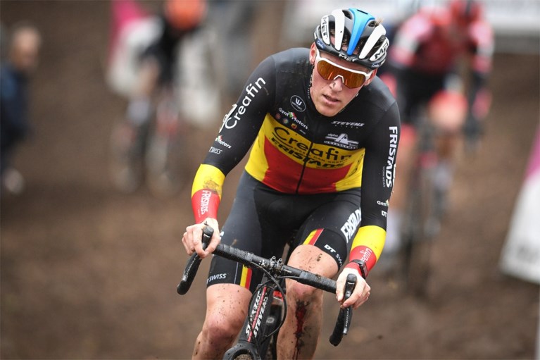 Ook zij jagen op de driekleur: Sanne Cant voor nummer 11 en allen tegen Thibau Nys