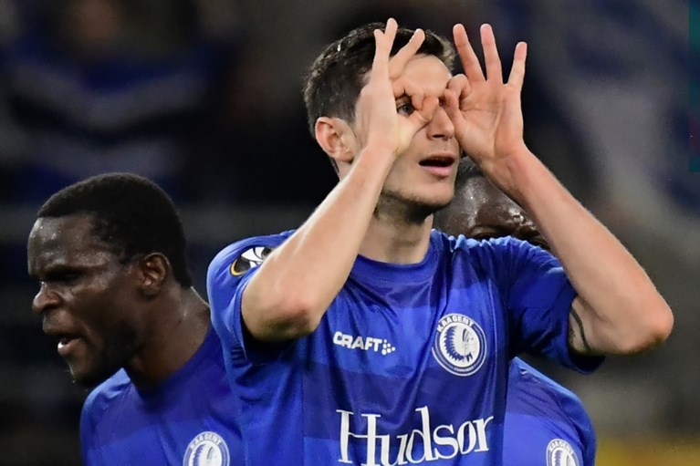 Deze 52 miljoen blijft (voorlopig) nog een tijdje in de Ghelamco Arena