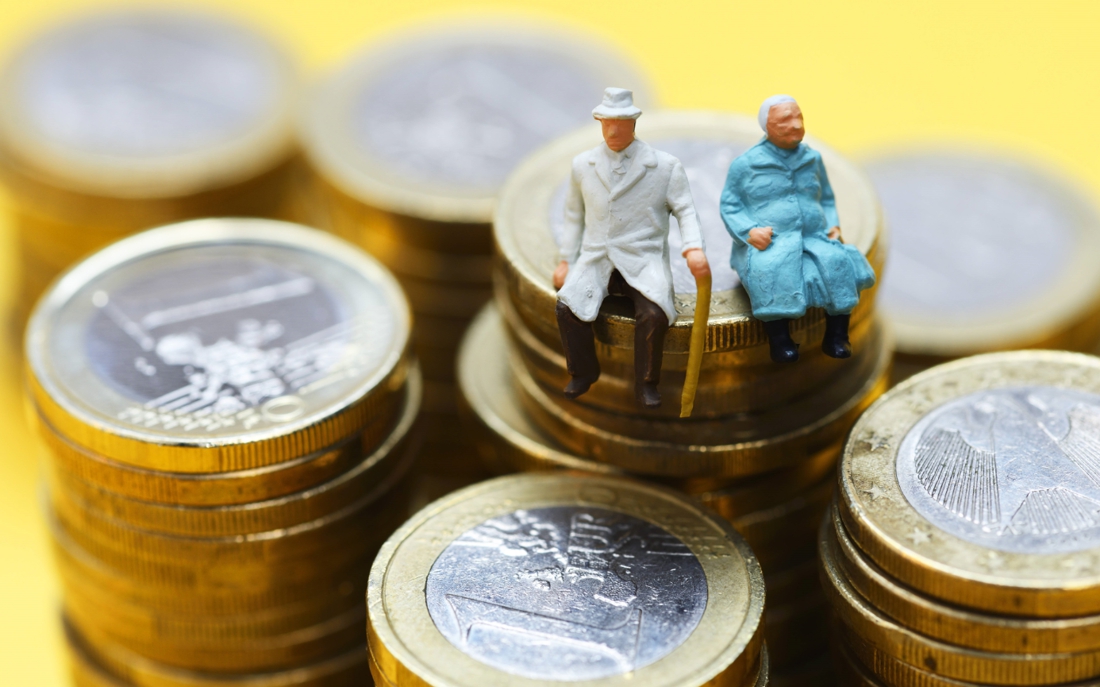 70-plussers betalen tot 111 euro bankkosten per jaar omdat ze digitaal niet mee zijn