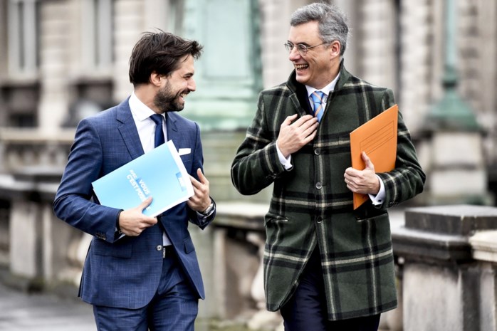 Gedaan met paars-groen én paars-geel: wat als… er een regering komt zonder PS?