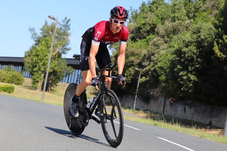 Geraint Thomas gebeten door triatlonmicrobe: “Ik moet toch iets doen als ik stop met koersen”