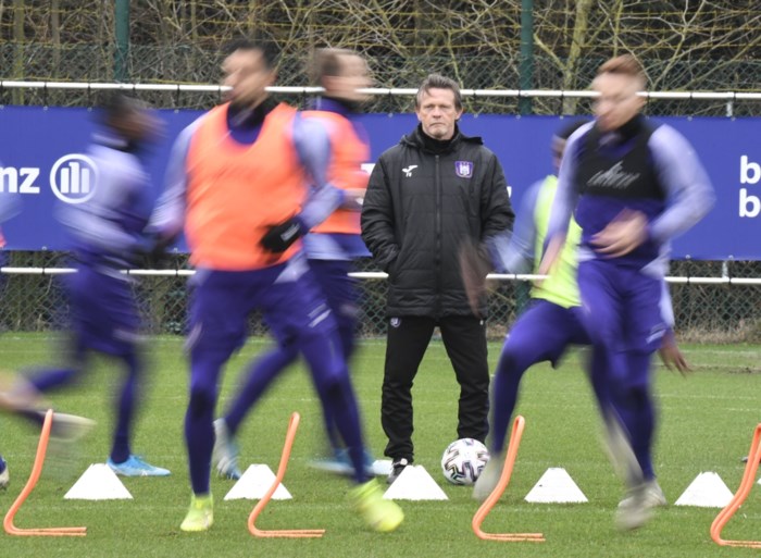 Frank Vercauteren voor match van de waarheid: “Anthony Vanden Borre is aangesloten, maar Club Brugge komt te vroeg”