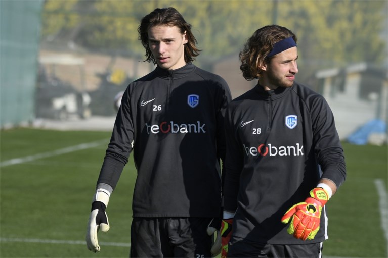 Keepersprobleem voor KRC Genk: ook eerste doelman Maarten Vandevoordt maandenlang out