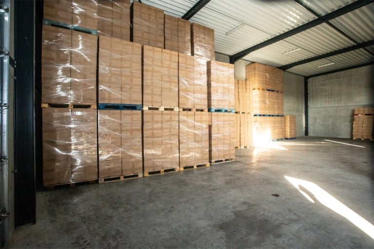 Recordaantal namaaksigaretten in beslag genomen: douane vond meer dan 126 miljoen namaaksigaretten