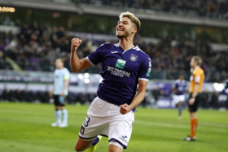 Anderlecht botst op Gouden Schoen Vanaken en verliest met 1-2 van Club Brugge in aangename topper