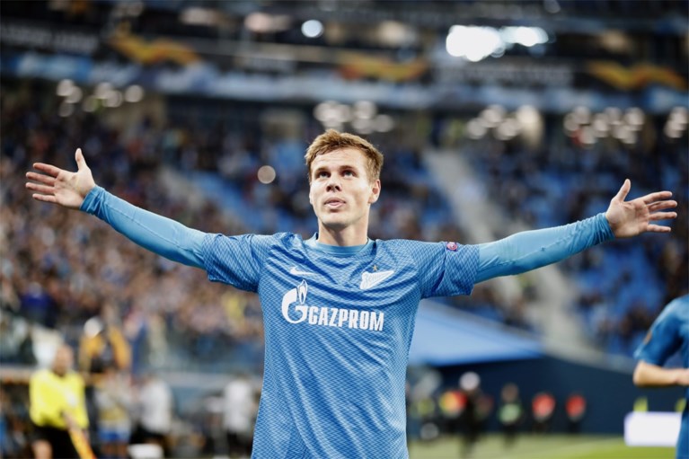 Russische voetbalsterren krijgen nieuwe kans na gevangenisstraf voor uit de hand gelopen caféruzie en racisme