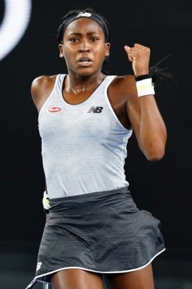 15-jarige Coco Gauff wint opnieuw de clash der generaties: 39-jarige Venus Williams uit Australian Open