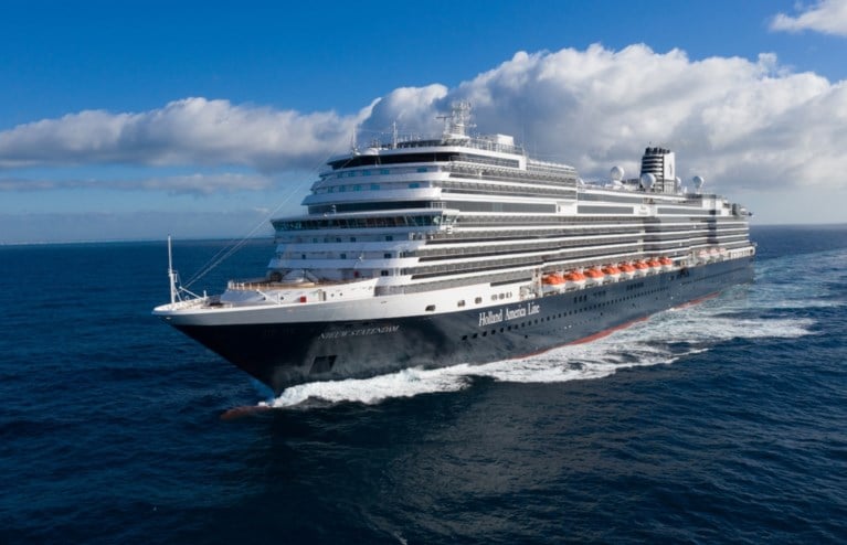 Velen dromen ervan, Kevin Beirnaert (40) heeft het gedaan: Vlaming schopt het tot kapitein van cruiseschip