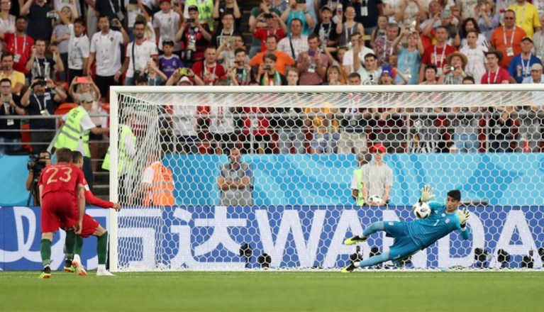Racing Genk kiest wellicht voor Iraanse doelman Alireza Beiranvand