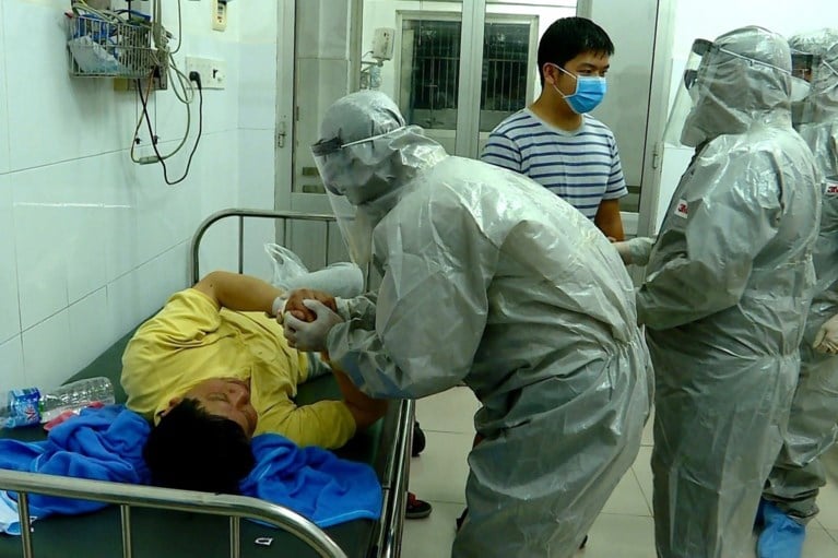 China breidt quarantaine uit na nieuwe dode door coronavirus: nu al 43 miljoen mensen afgesloten