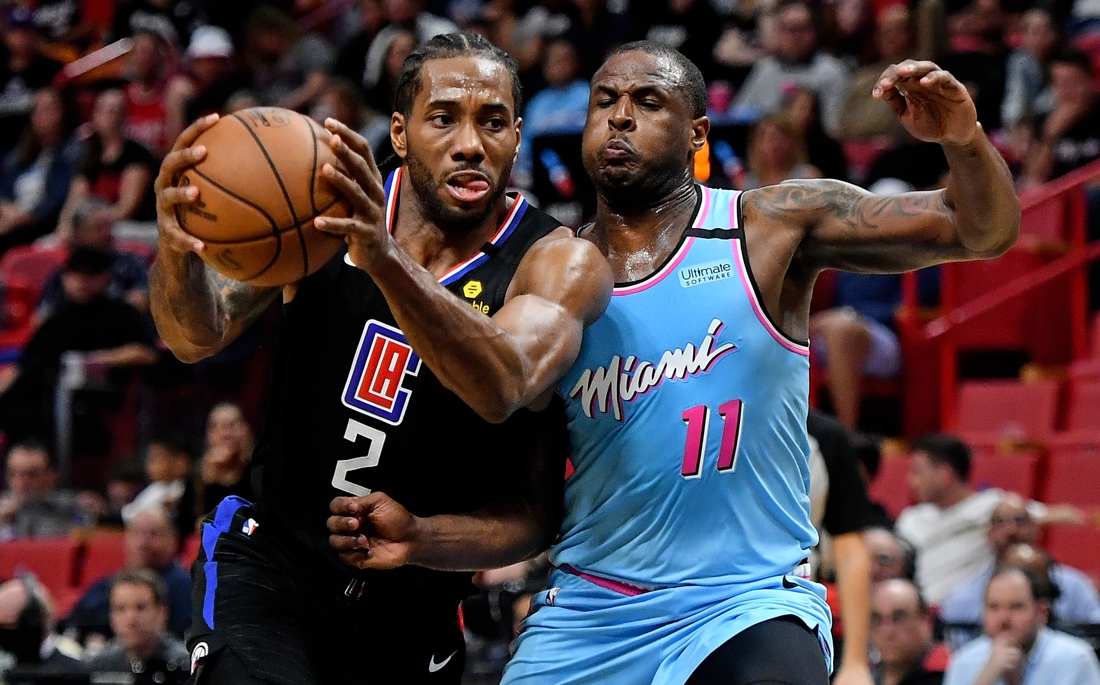 Leonard leidt Clippers naar zege in NBA, Milwaukee klopt Charlotte in Parijs