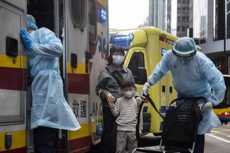 “Het coronavirus grijpt sneller om zich heen dan verwacht”: dodental in China opgelopen naar 56, virusstam geïsoleerd