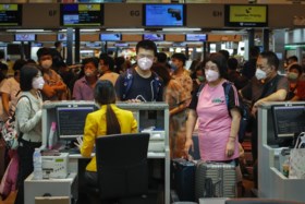 Australische wetenschappers kweken coronavirus in laboratorium, British Airways schrapt alle vluchten naar China