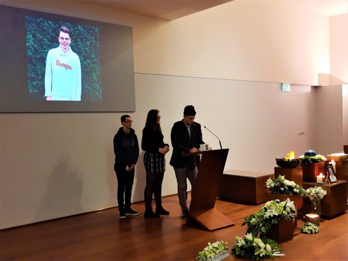 Emotioneel afscheid van Nordin Allaert (18): “Net na je geboorte sneeuwde het. Je was een geschenk uit de hemel”