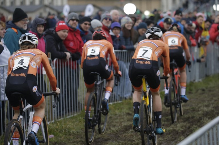 Drie op drie en volledig Nederlands podium bij de vrouwen: eerste wereldtitel voor Ceylin Alvarado, Sanne Cant stelt teleur