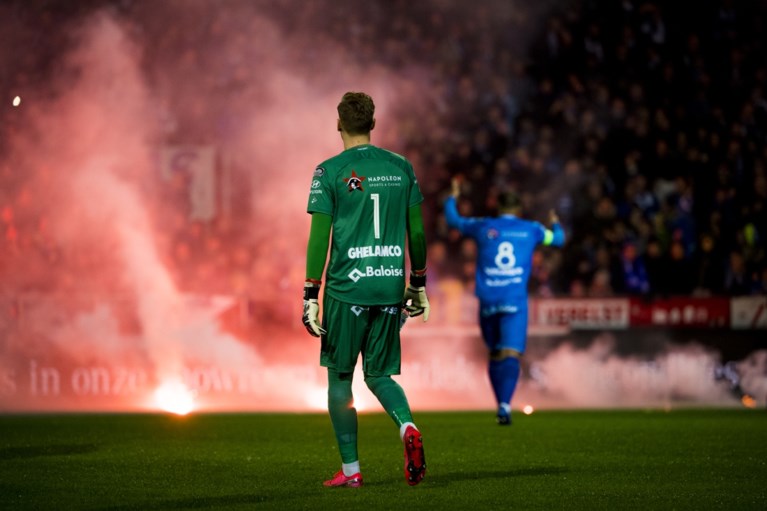 Volwassen AA Gent zet leider Club onder druk na uitzege op Mechelen