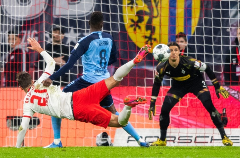 Om de negentien minuten een goal: Haaland dendert voort bij Dortmund en zet Witsel in de schaduw