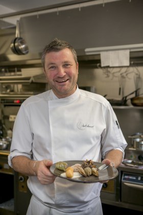 Sterrenrestaurant Het Land in Berlaar sluit de deuren: “Dag en nacht mee bezig, we willen niet wachten tot die toewijding ons ontglipt”