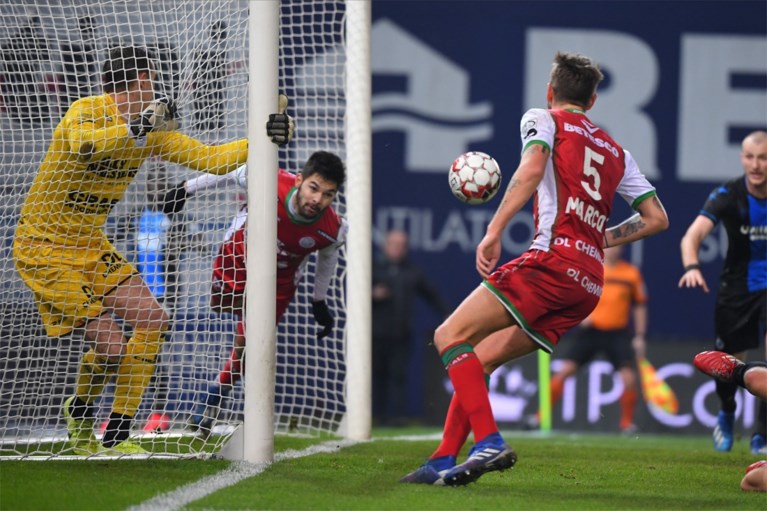 18-jarige De Ketelaere schiet Club Brugge naar bekerfinale met eerste goal uit profloopbaan tegen sterk Zulte Waregem