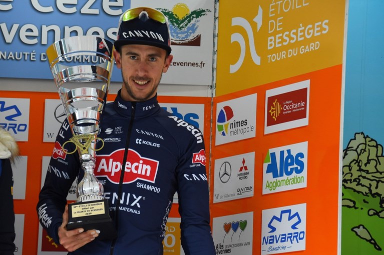 Dries De Bondt verrast de sprinters in derde rit van Ster van Bessèges en pakt vierde profzege