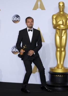 Cruise van 70.000 euro, cannabisolie en plastische chirurgie: dit zit in de goodiebag van de Oscars