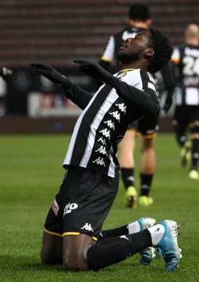 KV Mechelen doet bijzonder slechte zaak in strijd om Play-off 1, Charleroi na zege bijna zeker van top-zes