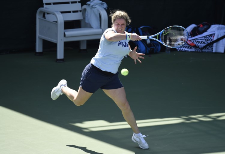 Kim Clijsters traint eerste keer in Dubai voor comeback
