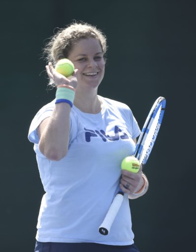 Kim Clijsters traint eerste keer in Dubai voor comeback