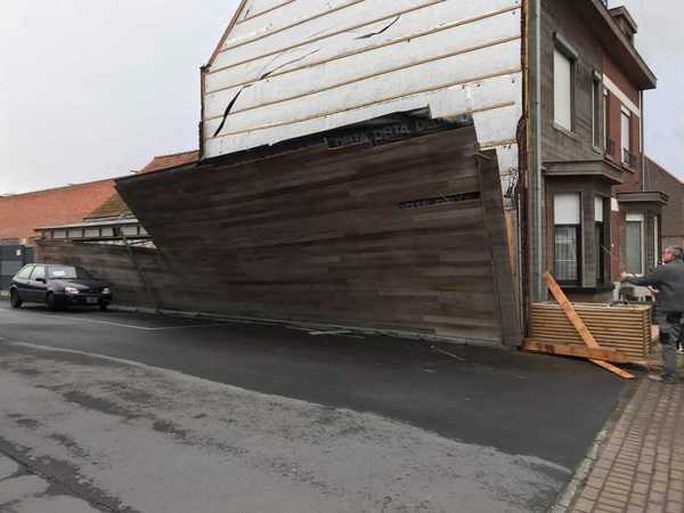 Storm Dennis: warmste 16 februari ooit, mét rukwinden tot 101 km per uur en heel wat schade