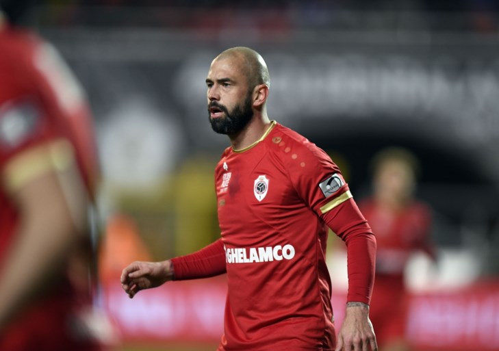 Bölöni voor geladen trip naar Sclessin: “Geroep van de Standard-fans zal de match niet beïnvloeden”