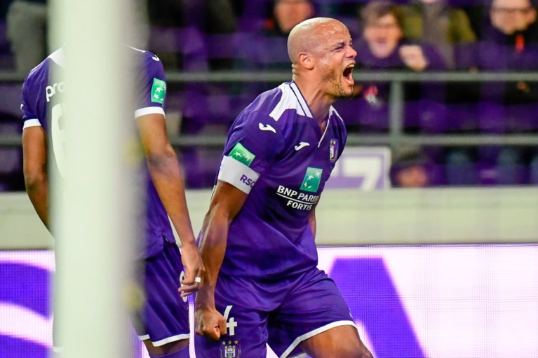 Feest in het Astridpark: Anderlecht haalt ouderwets uit tegen Eupen en mag blijven dromen van Play-off 1