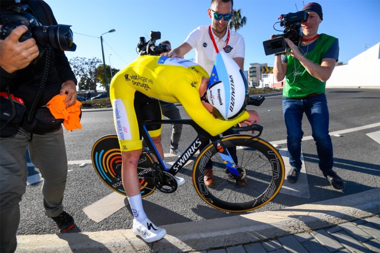 Dubbelslag voor Remco Evenepoel in Ronde van Algarve: supertalent pakt eindwinst én ritzege in slottijdrit
