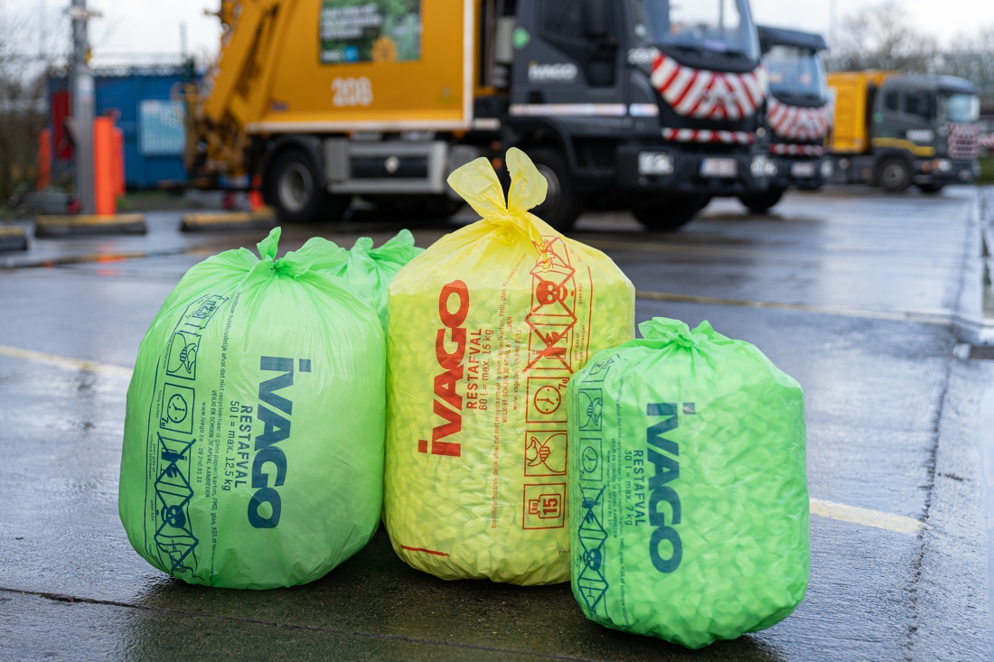gebruik pasta Carrière Wat u moet weten over 'Operatie Groene Zak': Gent ruilt gele voor groene  vuilniszakken (Gent) | Het Nieuwsblad Mobile